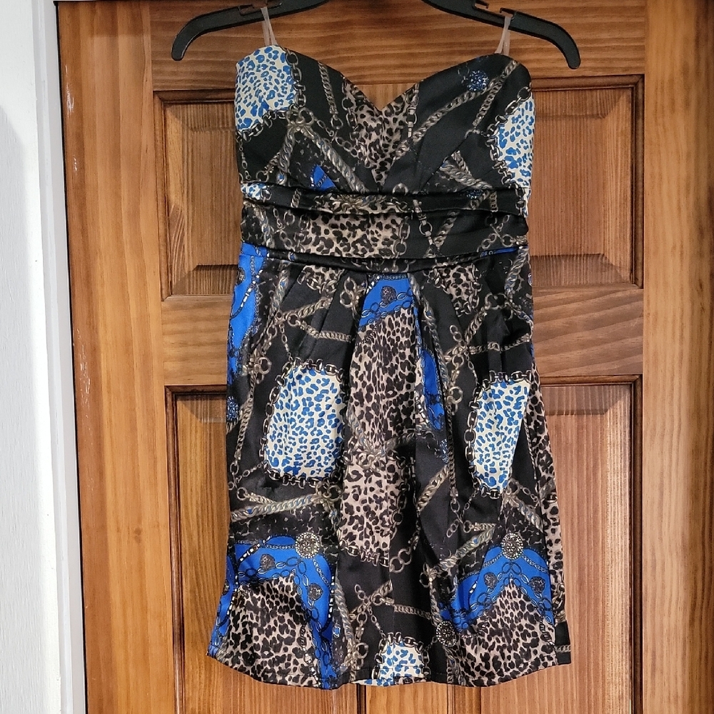 Elegant Strapless Leopard Print Dress